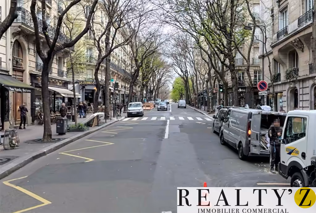 Local Commercial | 61m² | Lamarck - Caulaincourt 