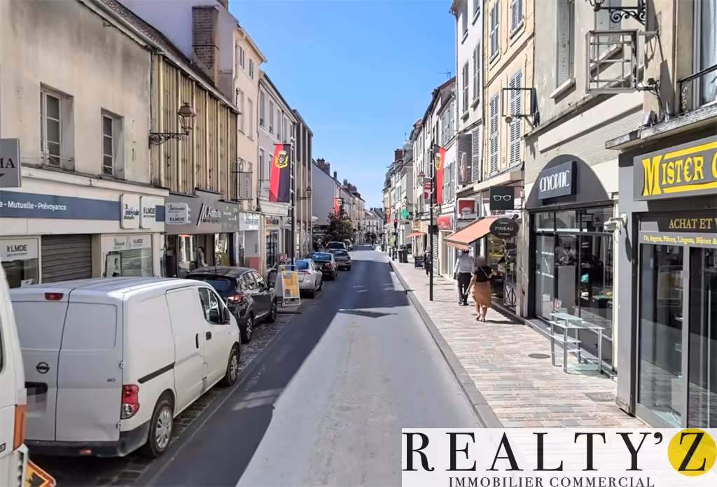 Local Commercial | 48.5m² | MELUN 