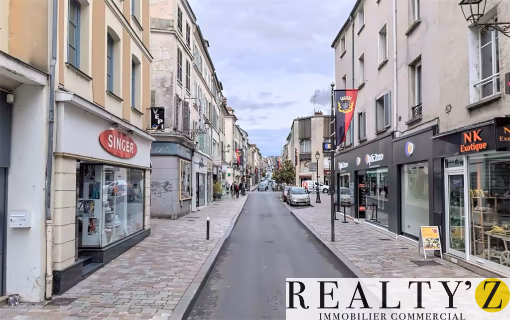 Local Commercial | 474m² | MELUN 