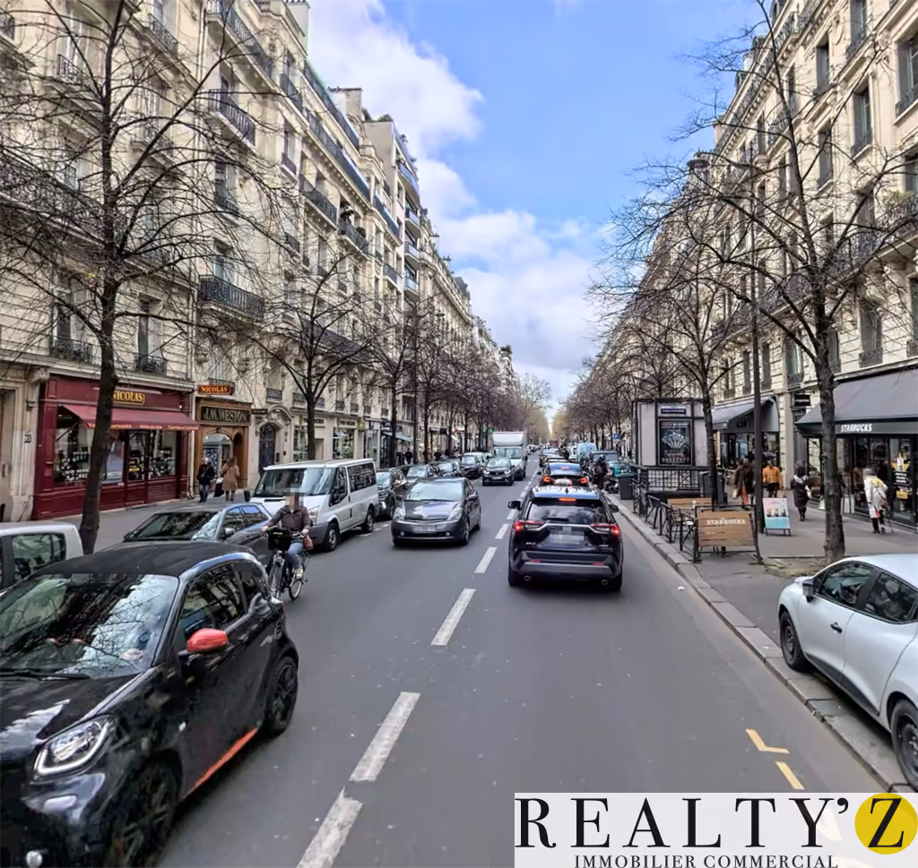 Local Commercial | 275m² | Victor-Hugo 