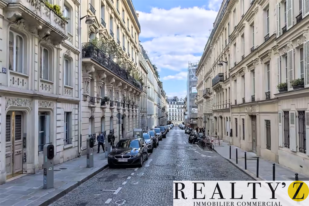 Local Commercial | 104m² | Saint-Lazare/ Trinité 