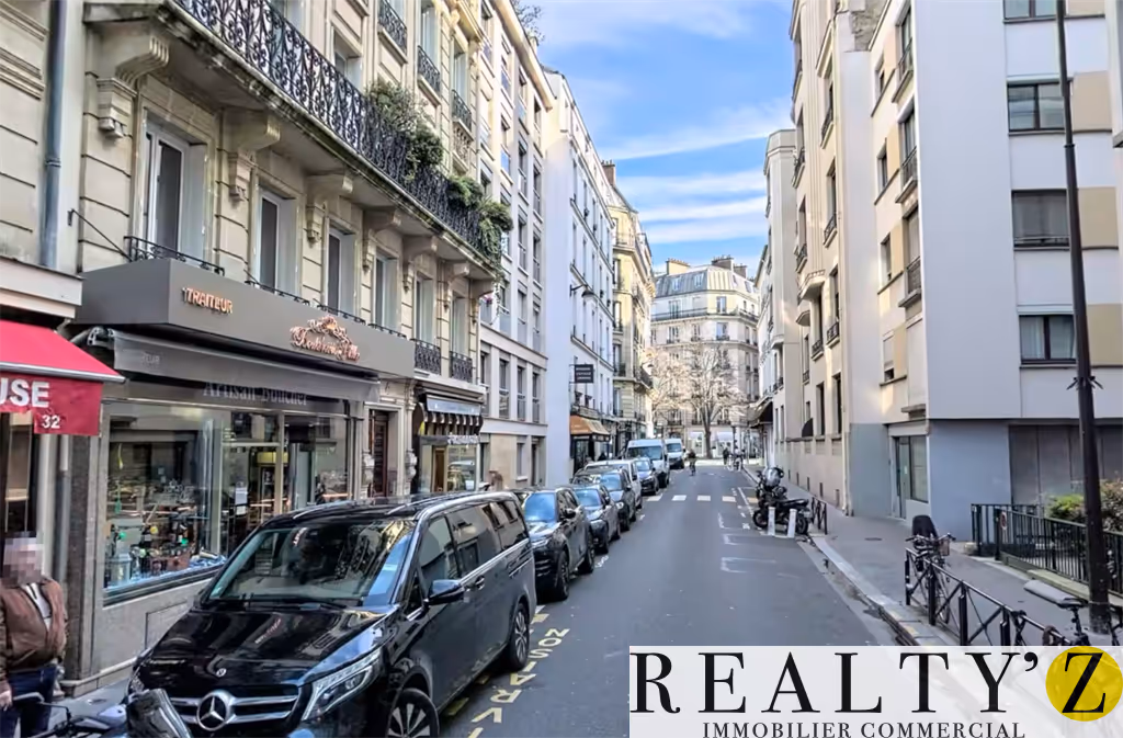 Local Commercial | 67m² | FOCH 