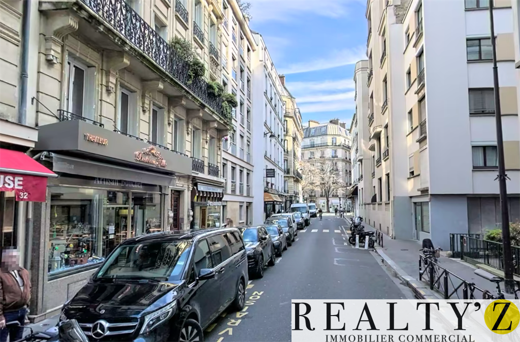 Local Commercial | 67m² | FOCH 