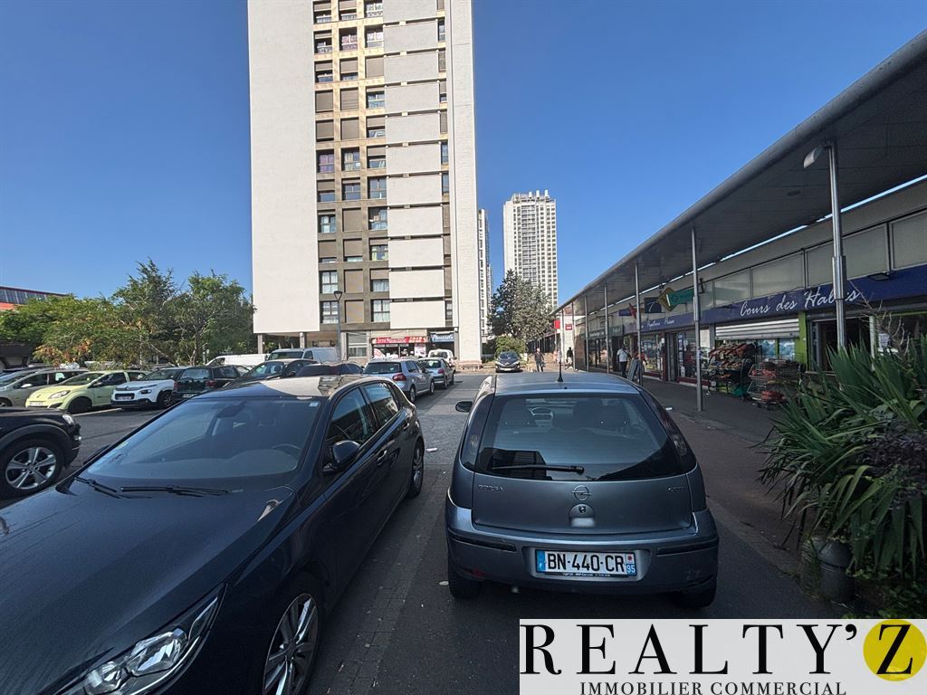 Local Commercial | 127m² | EPINAY SUR SEINE 