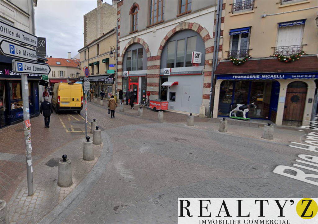Local Commercial | 192m² | NANTERRE 