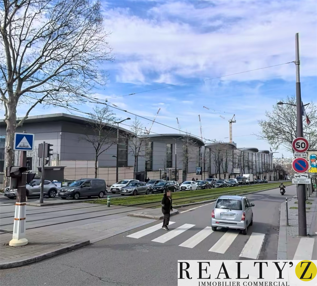 Local Commercial | 25m² | PARC DES EXPOSITIONS 
