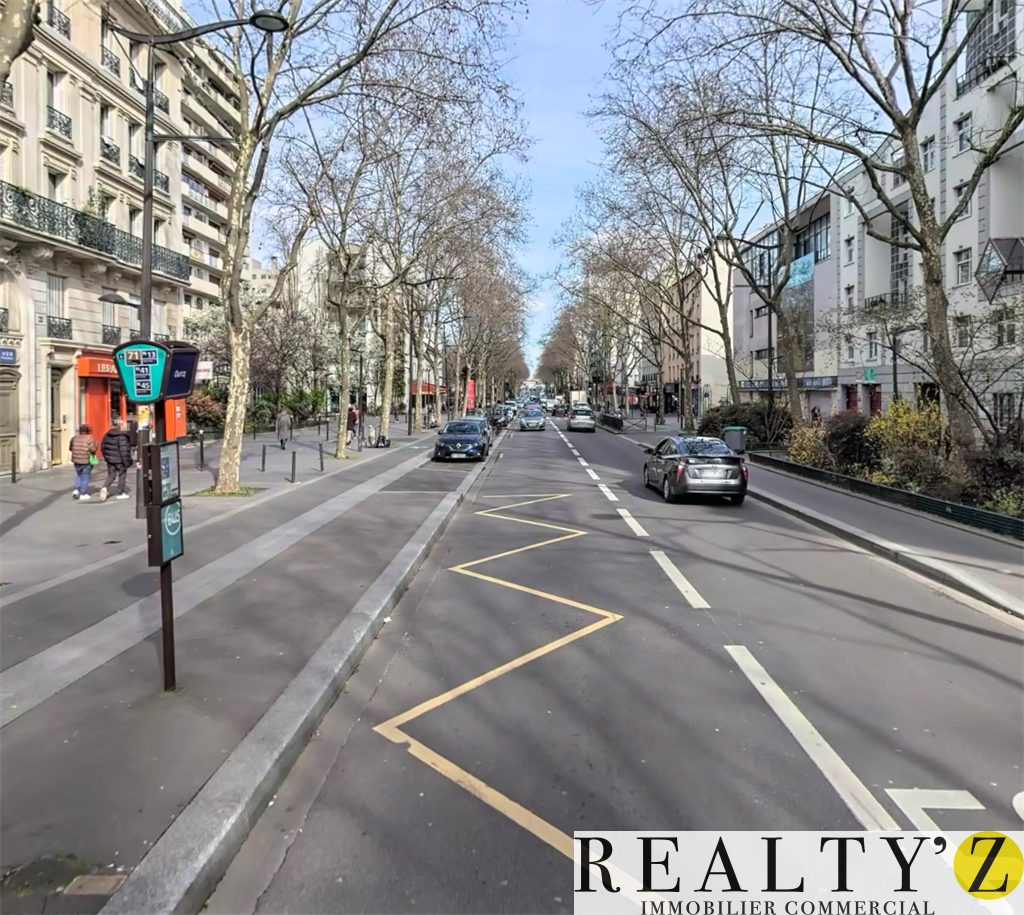 Local Commercial | 240m² | Ourcq 