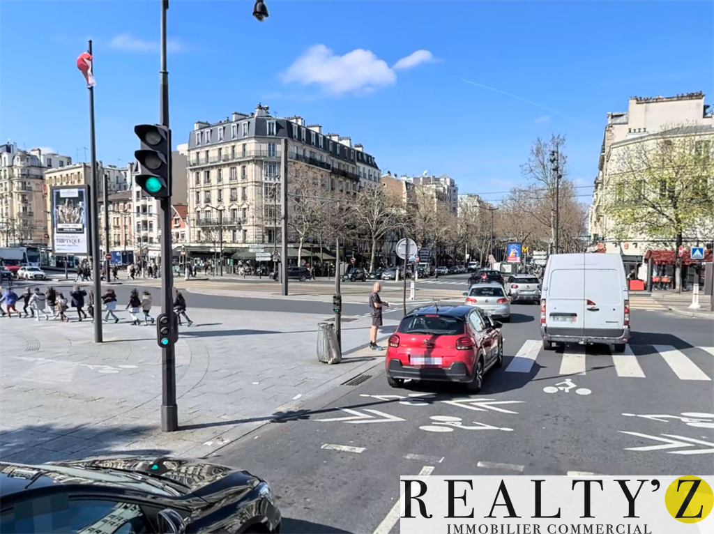 Local Commercial | 100m² | Porte Dorée 