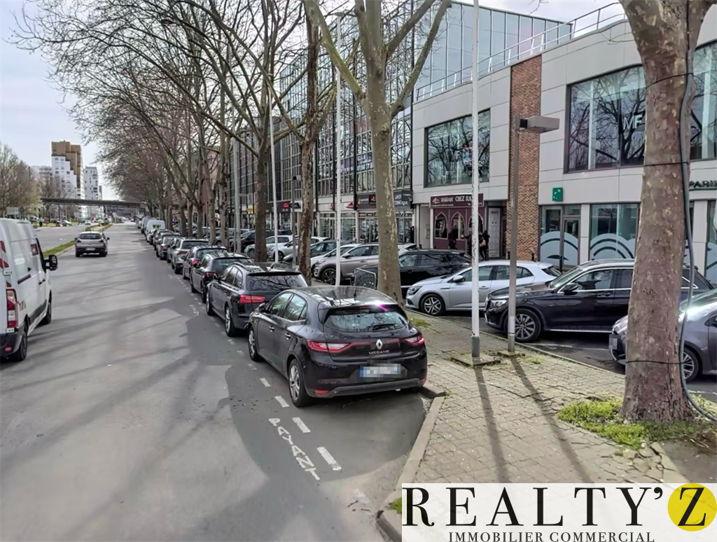 Local Commercial | 200m² | EVRY 