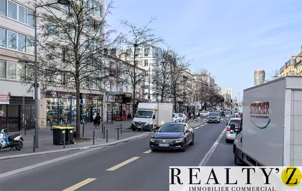 Local Commercial | 119m² | LE KREMLIN BICÊTRE 