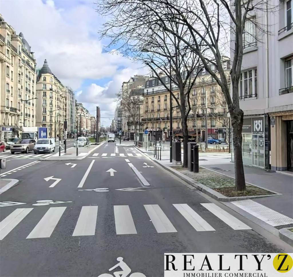 Local Commercial | 65m² | PORTE MAILLOT 