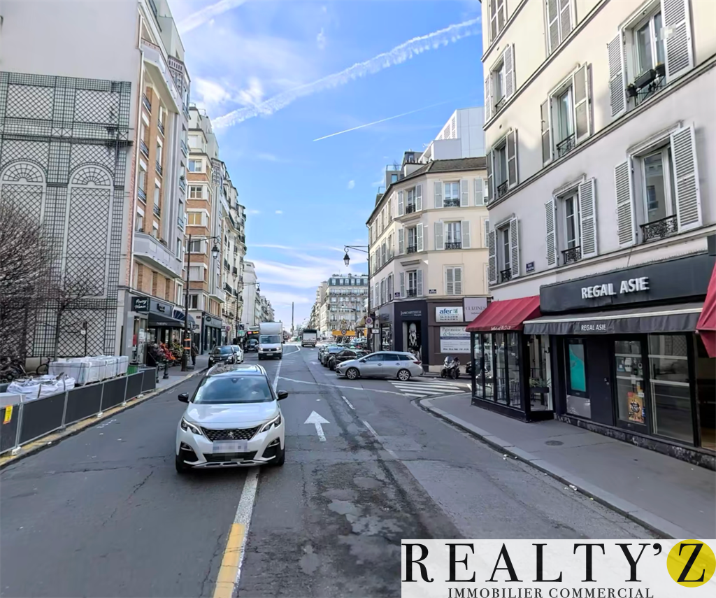 Local Commercial | 15m² | Pont de Neuilly 