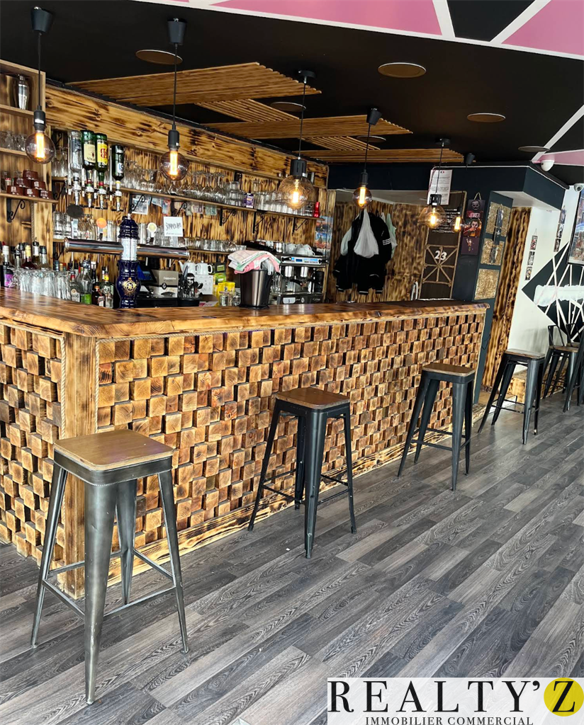 Local Commercial | 70m² | SENTIER / ST DENIS 