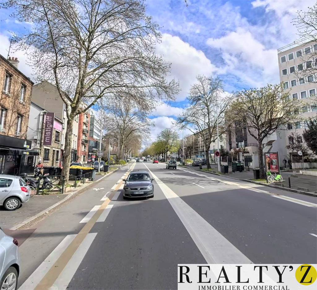 Local Commercial | 45m² | Nanterre - Place de la Boule 