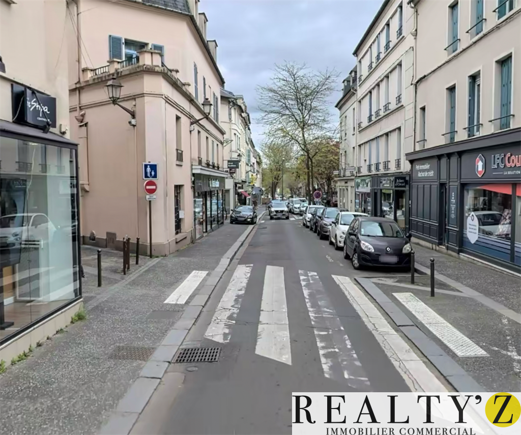 Local Commercial | 135m² | MANTES LA JOLIE 