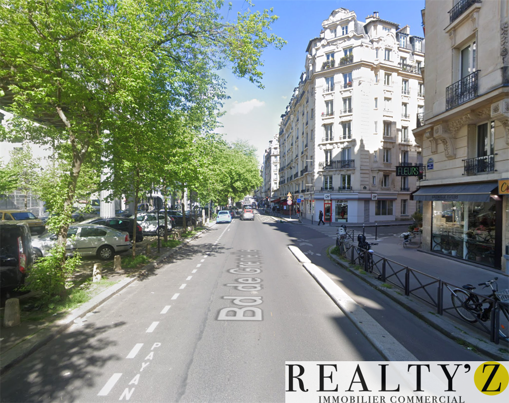 Local Commercial | 52m² | Métro Bir Hakeim 