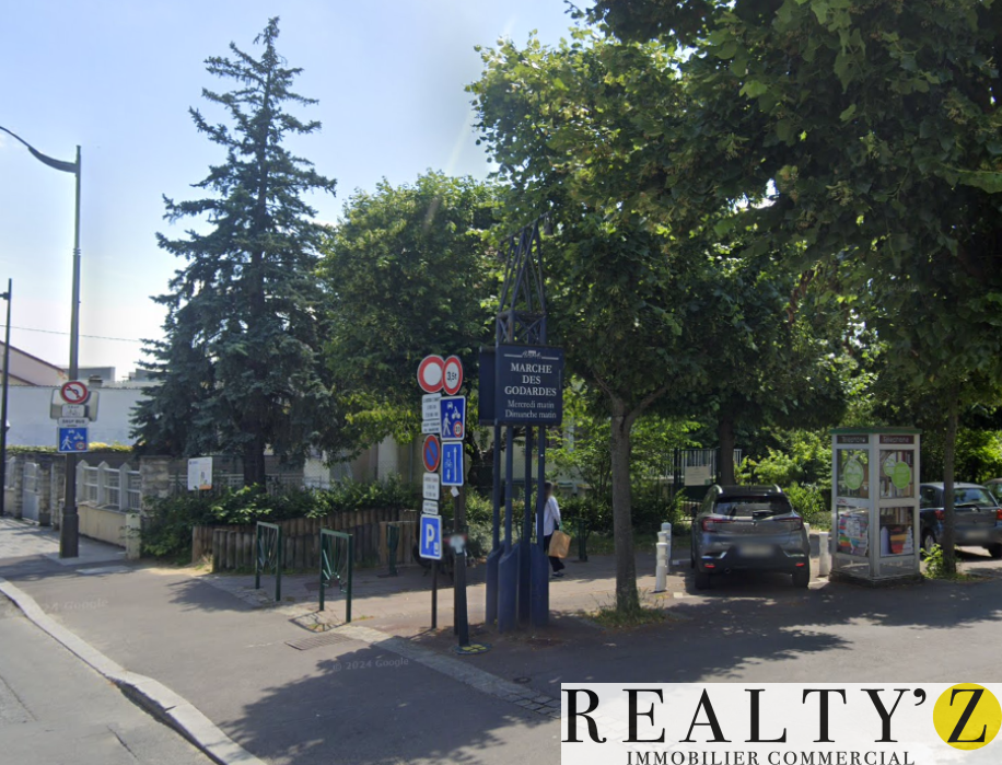 Local Commercial | 127m² | Saint Exupery 