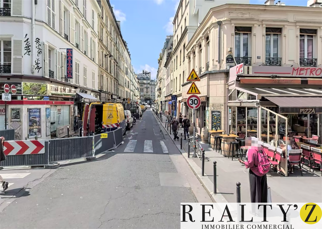 Local Commercial | 32m² | OBERKAMPF 