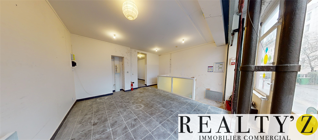 Local Commercial | 75m² | Couronnes 