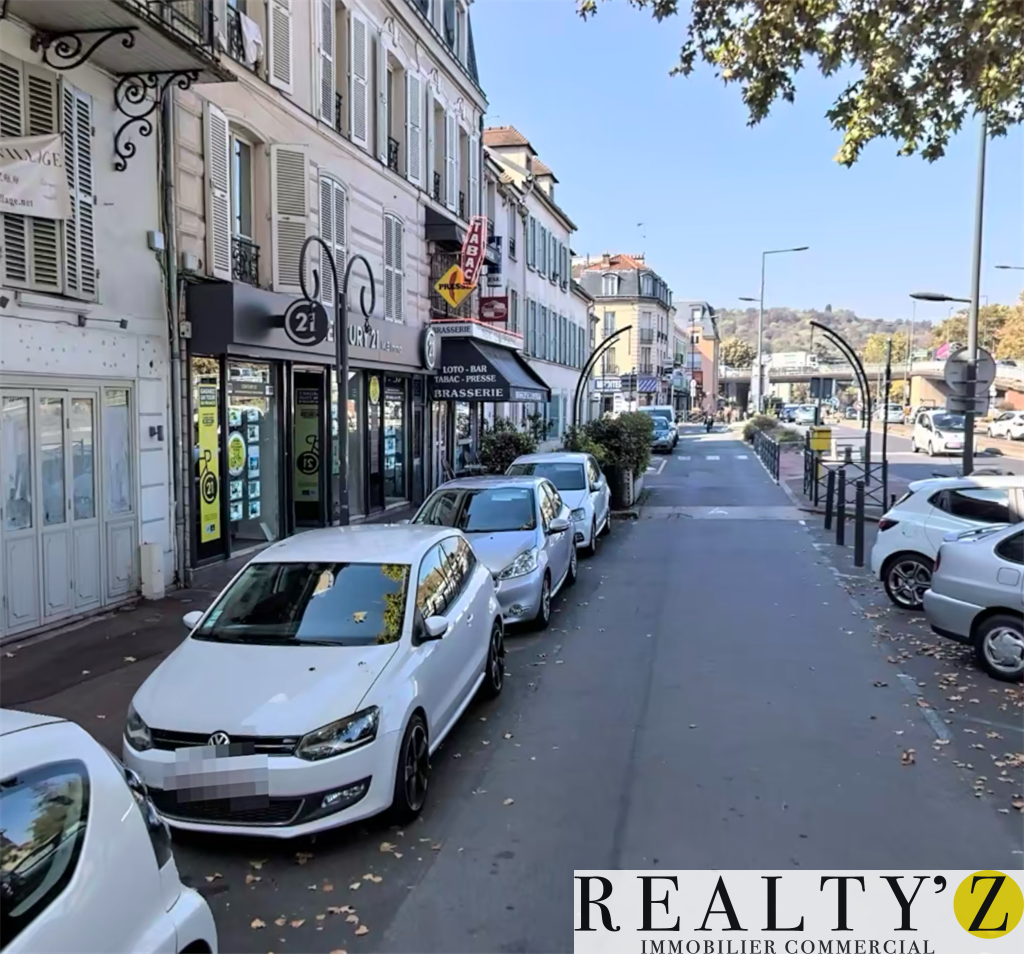 Local Commercial | 100m² | BOUGIVAL 