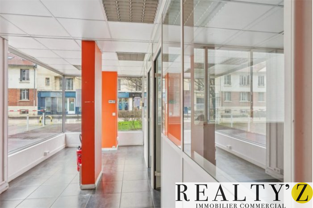 Local Commercial | 70m² | MAIRIE 