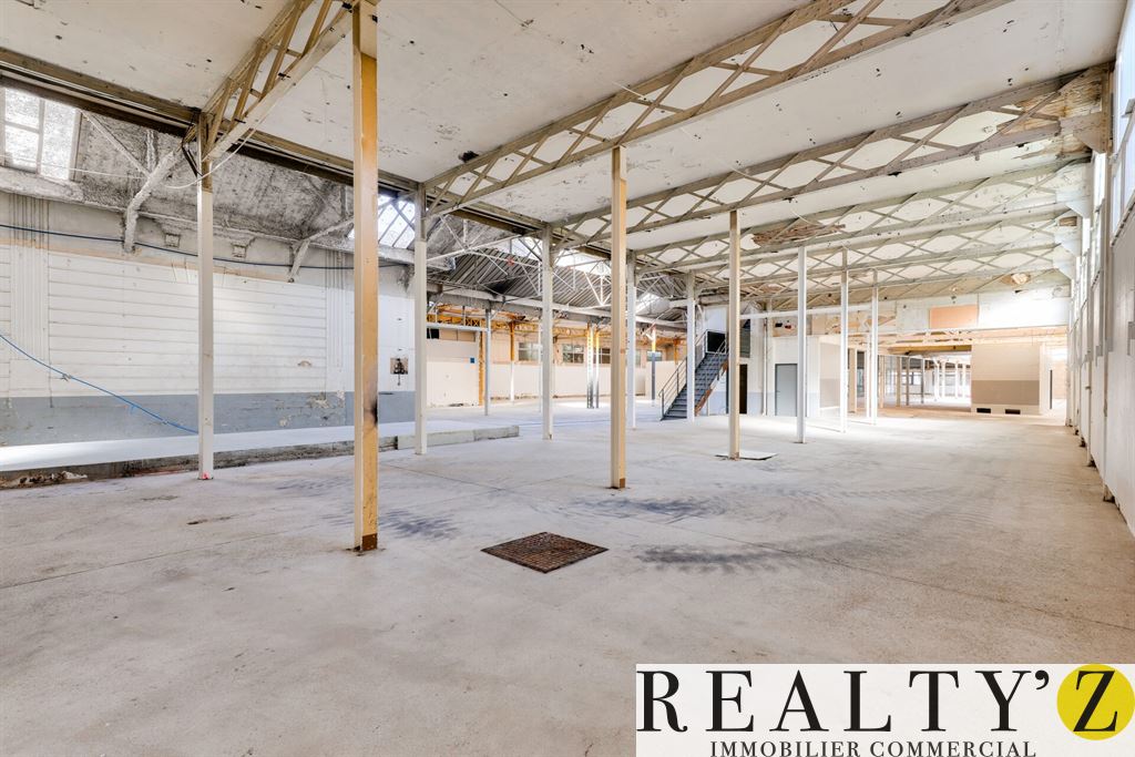 Local Commercial | 3085m² | Malakoff 