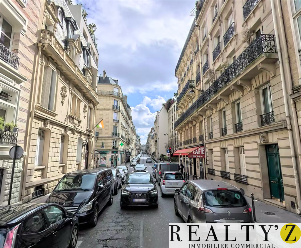 Local Commercial | 169.34m² | Porte Dauphine 