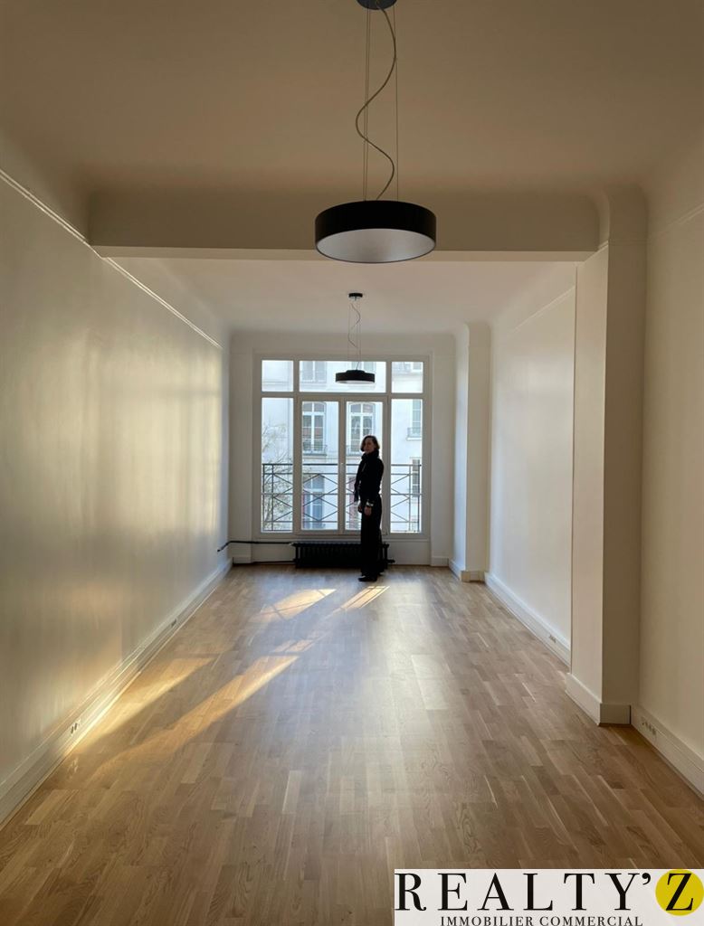 Local Professionnel | 36m² | LE MARAIS 