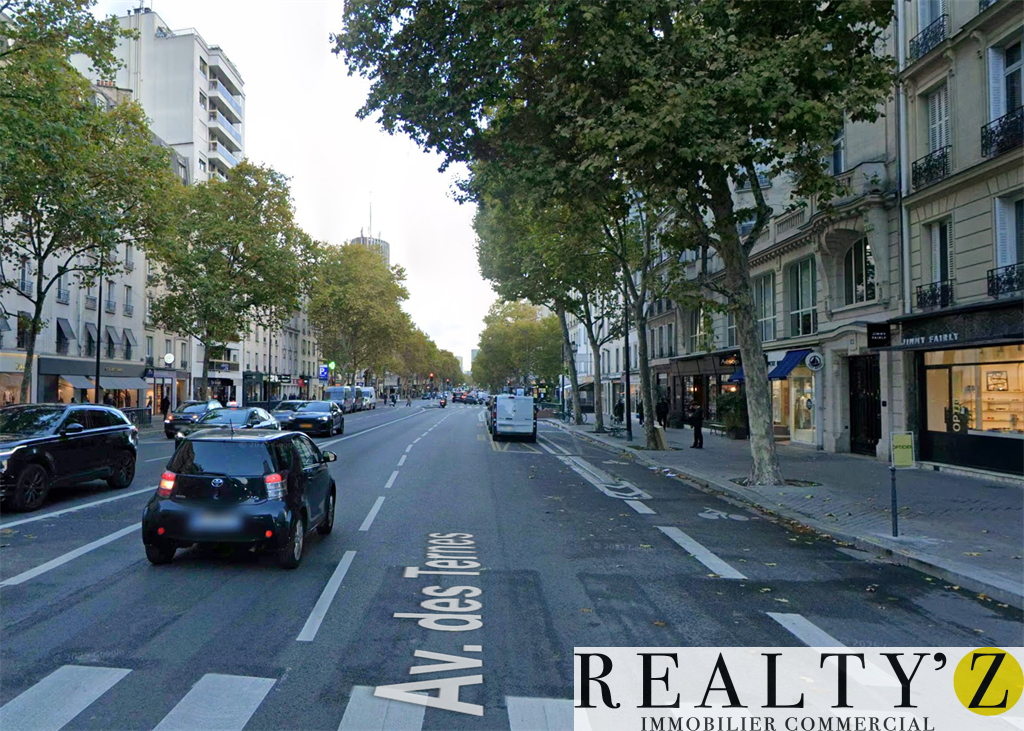 Local Commercial | 120m² | Place des Ternes 