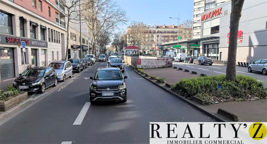 Local Commercial | 174m² | PIERRE BROSSOLETTE 