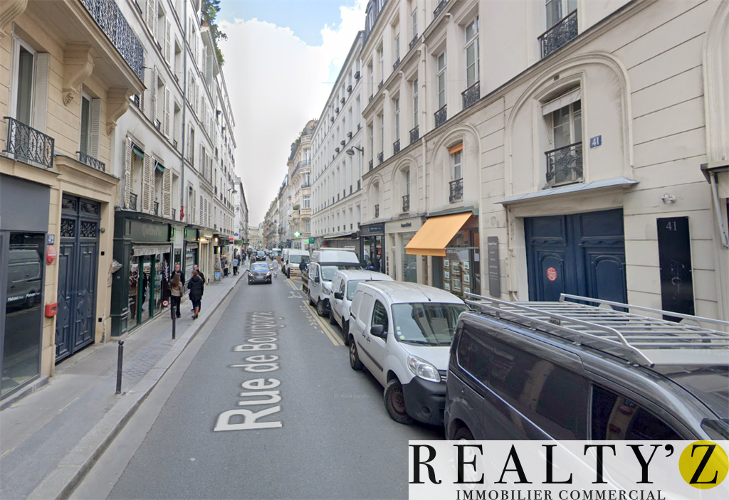 Local Commercial | 43m² | PARIS 7 