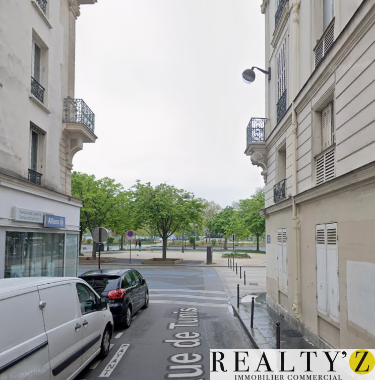 Local Commercial | 300m² | NATION 