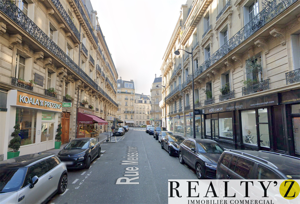 Local Commercial | 163m² | PRONY - JOUFFROY D'ABBAN 