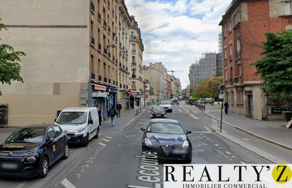 Local Commercial | 140m² | LOURMEL 