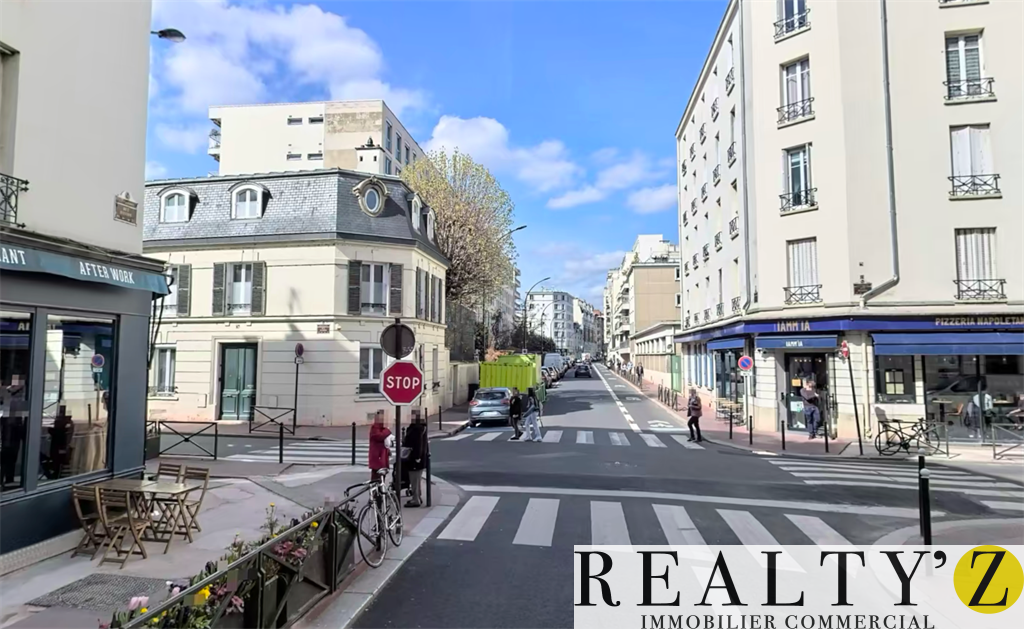 Local Commercial | 205m² | LOUISE MICHEL 