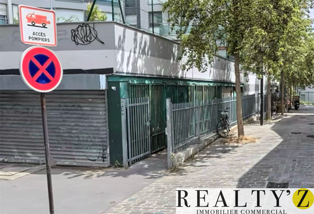 Local Commercial | 120m² | Métro Porte de Montreuil 