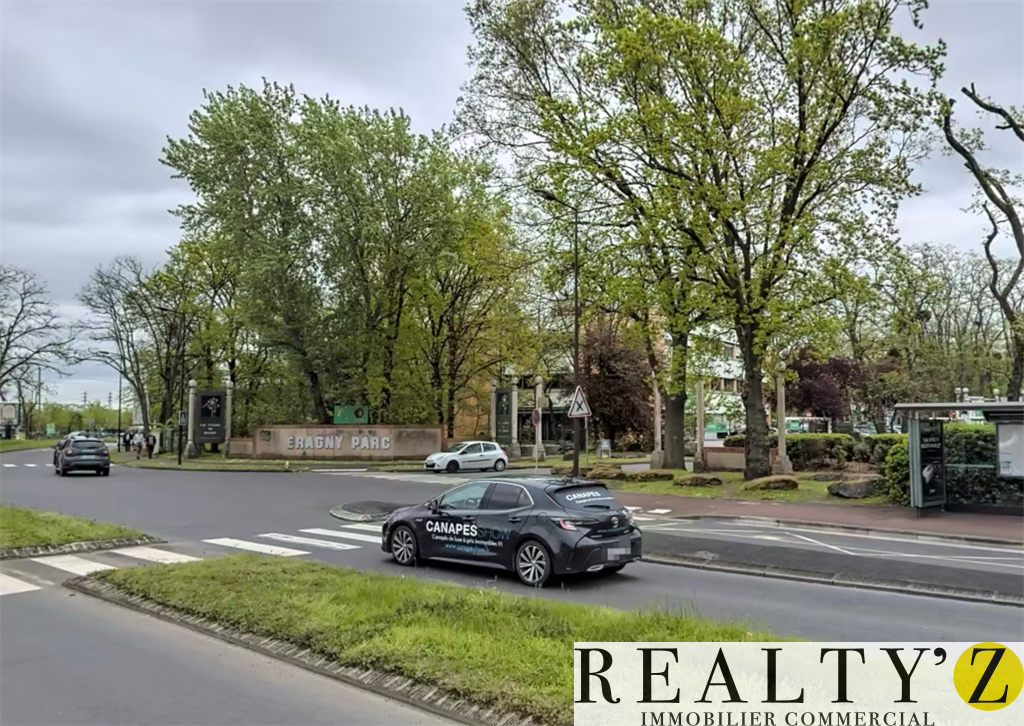 Local Commercial | 1500m² |  