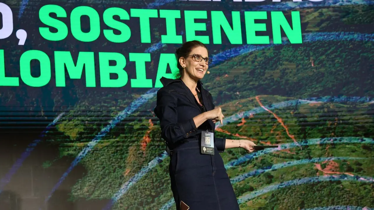 Alicia Lozano, del Instituto Humboldt, asegura que “la biodiversidad ya es un rubro de los estados financieros”, en Cumbre de Sostenibilidad