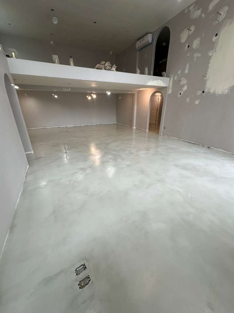 Microcement Flooring Installation in Los Angeles