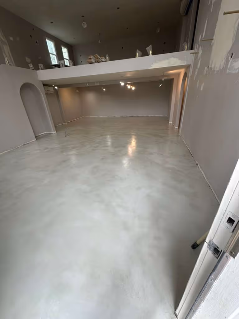 New Microcement Floor