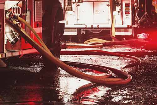 Technician in employee training utilizing GMG EnviroSafe's proprietary EHS software