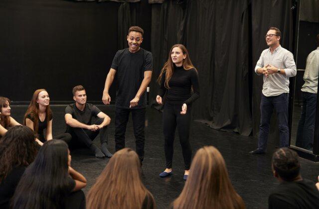  O Italian Opera Summer Program da Sportech Academy oferece duas semanas intensivas de treinamento em três dos teatros mais prestigiados da Europa.