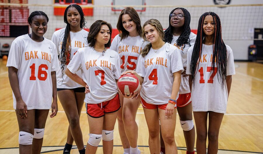 A instituição, reconhecida mundialmente por formar atletas que chegaram às ligas profissionais, retoma uma tradição que anteriormente produziu múltiplas atletas NCAA Division I e manteve rankings nacionais por décadas. 