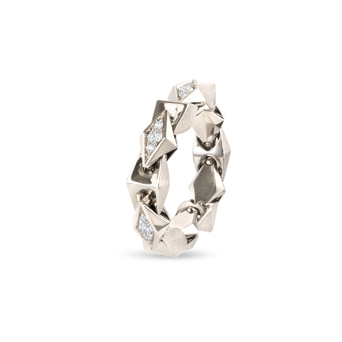The Chiliagon collection combines bold shapes with timeless elegance. Inspired by avant-garde architecture, these pieces of jewellery mesmerizingly reflect the light, unfolding their captivating effect. This one-of-a-kind ring is handcrafted in white gold and adorned with elegant dark grey brilliant-cut diamonds.
