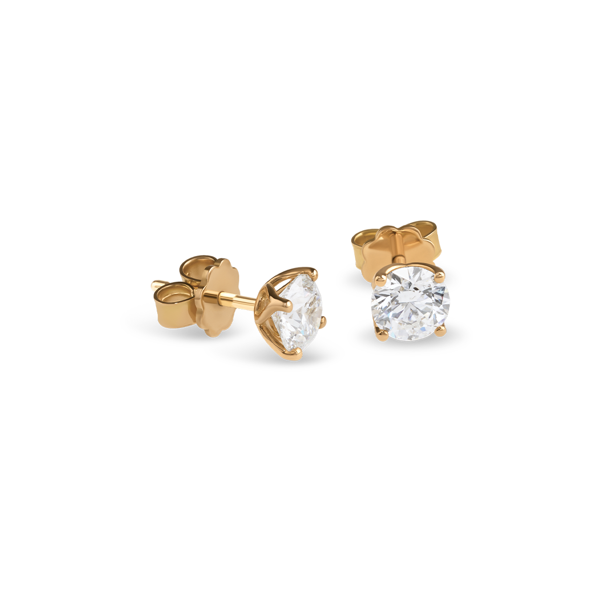 No other stone is as wondrous as the diamond. No other stone is as coveted. A stone that captures the most beautiful memories. With our handmade Les Diamants collection, crafted with loving details, you’ll write your own story and eternalize the magical moments. These handmade diamond stud earrings in rose gold each boast a brilliant-cut diamond in a fine four-prong setting.