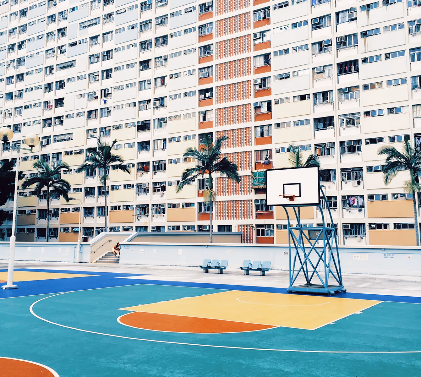 Kodak film filter applied to photo of colorful basketball court