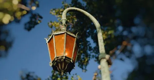 Blurred background on image of lamp post