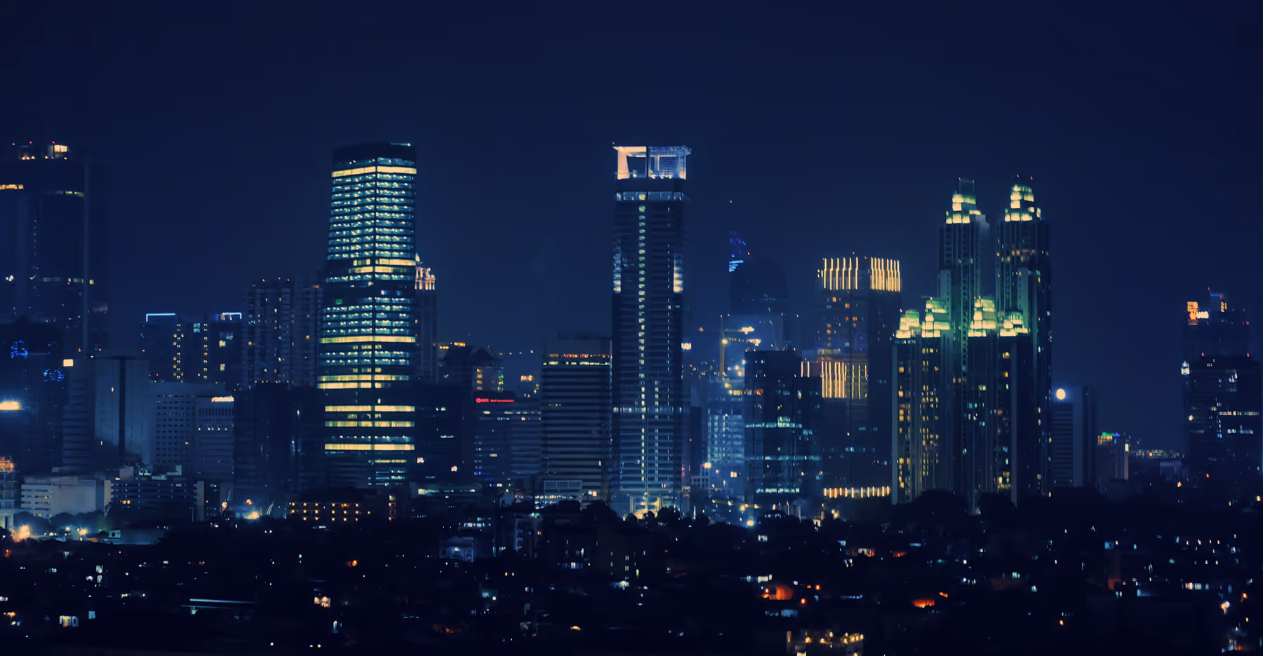 Video audio removed from city skyline at night