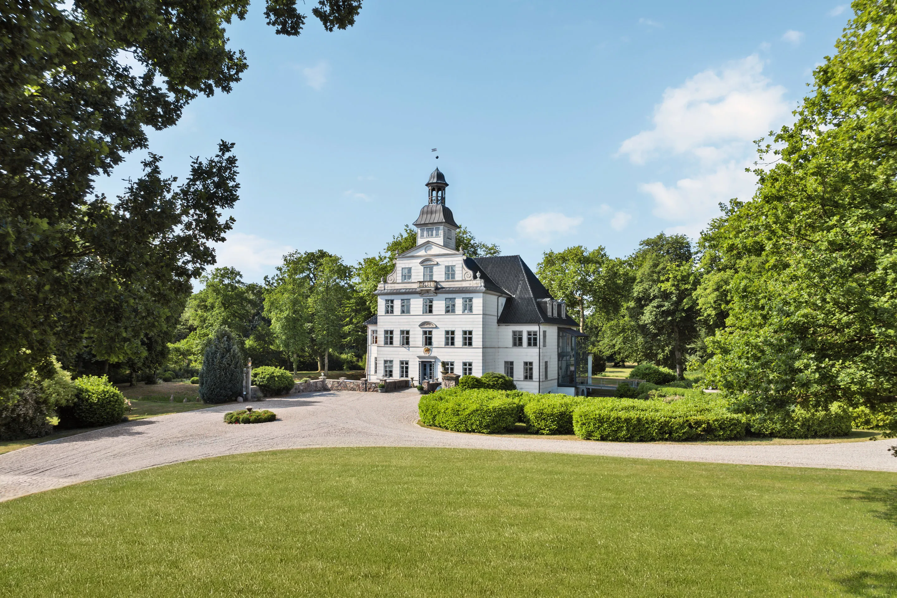 Außenbereich Gutshof  Gruppenurlaube und Familienurlaube Ferienwohnung Gut Kletkamp in der Natur nahe der Ostsee