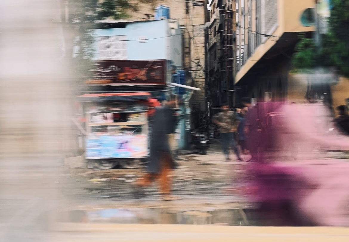 Motion blur image by photographer Simrah Farrukh